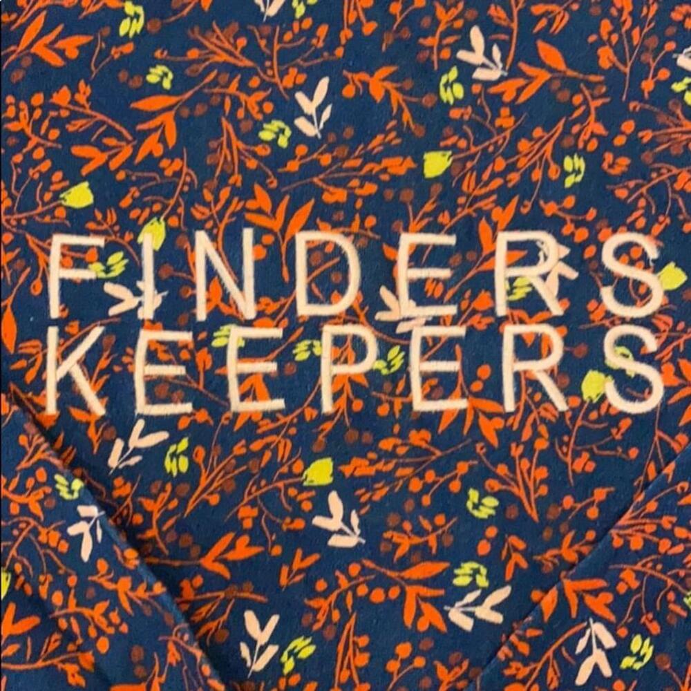 Finders Sweater - Picture 2 of 5